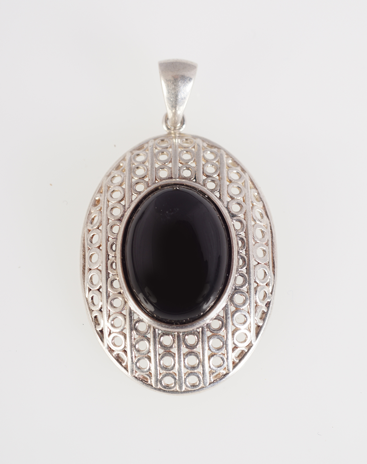 OVAL SILVER FILIGREE PENDANT - Image 2 of 2