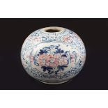 CHINESE QING POLYCHROME VASE