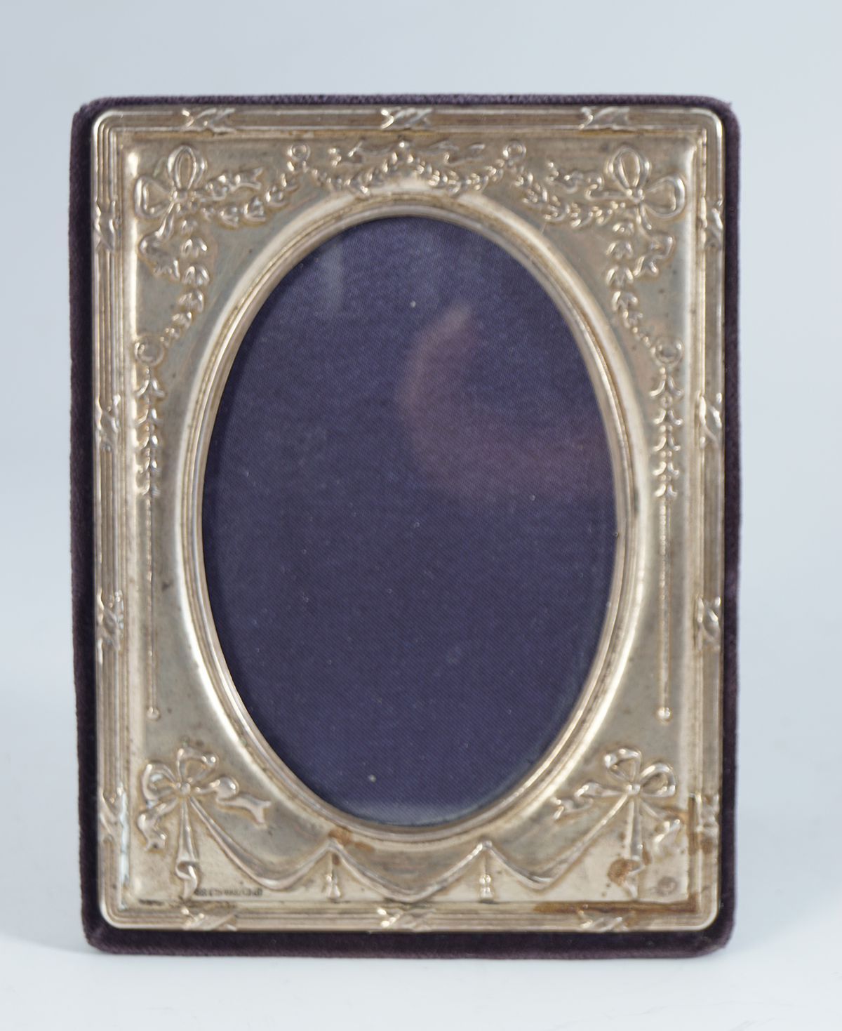 EDWARDIAN SILVER PHOTO FRAME