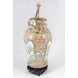 CHINESE POLYCHROME VASE STEMMED TABLE LAMP