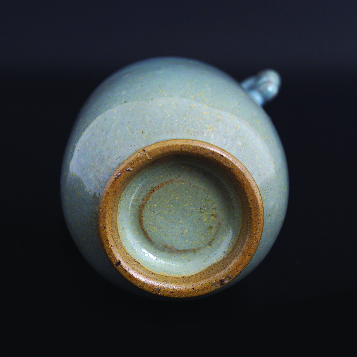 CHINESE CELADON GLAZED ROULEAU VASE - Image 4 of 4