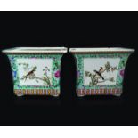 PAIR OF CHINESE QING PERIOD FAMILLE ROSE ENAMELLED JARDINIERES