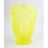 HALAMA CRYSTAL TINTED ART GLASS VASE