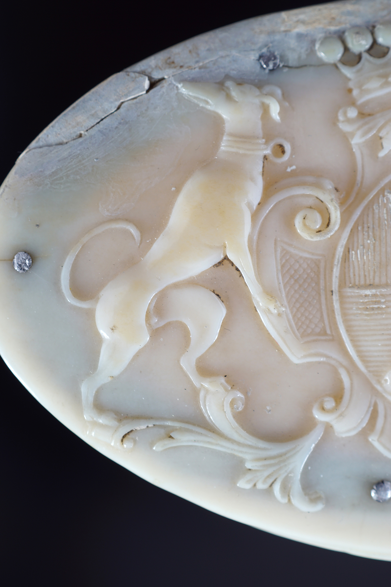 19TH-CENTURY ENGLISH IVORY OVAL BOX - Image 3 of 5