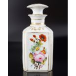 19TH-CENTURY PORCELAIN DECANTER