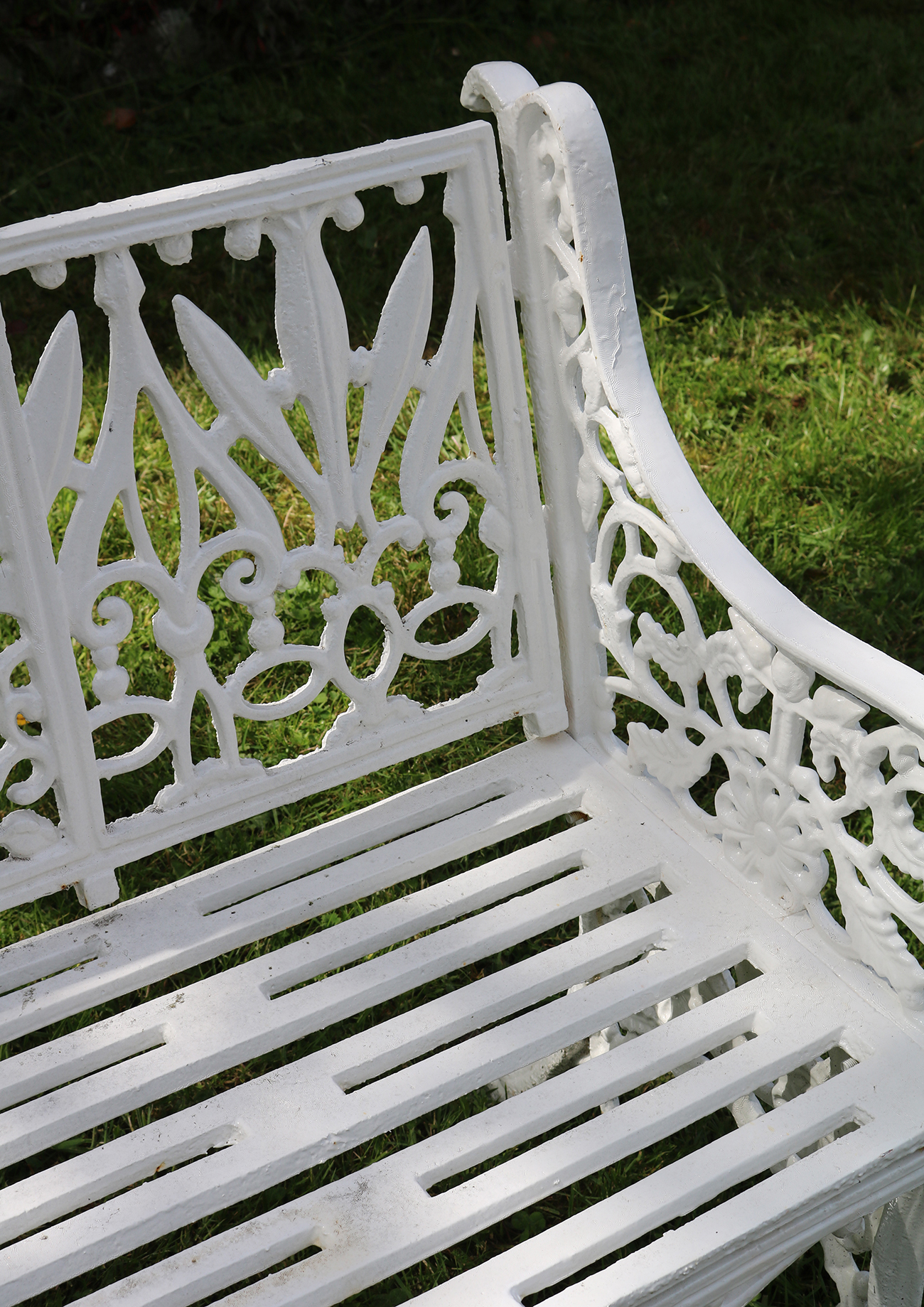 CAST IRON SINGLE ARCHED GARDEN SEAT - Image 3 of 3