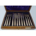CASED SET OF SILVER FISH KNIVES AND FORKS