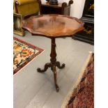 19TH-CENTURY MAHOGANY WINE TABLE