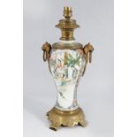 ORMOLU MOUNTED FAMILLE VERTE TABLE LAMP