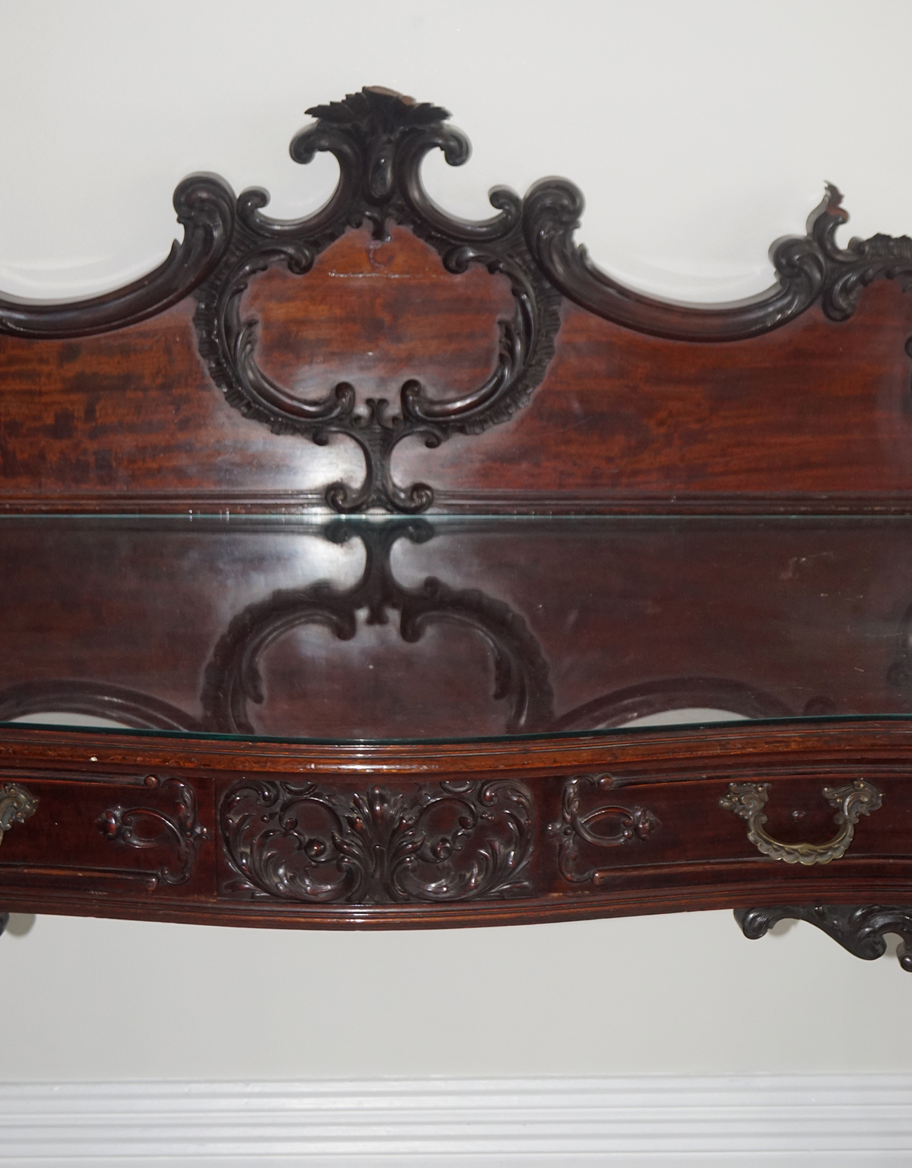 LARGE EDWARDIAN CHIPPENDALE SIDE TABLE - Image 2 of 6