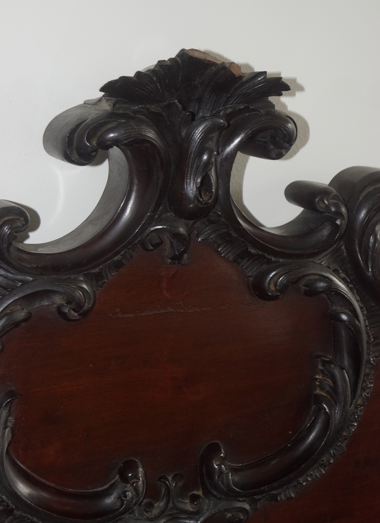 LARGE EDWARDIAN CHIPPENDALE SIDE TABLE - Image 5 of 6