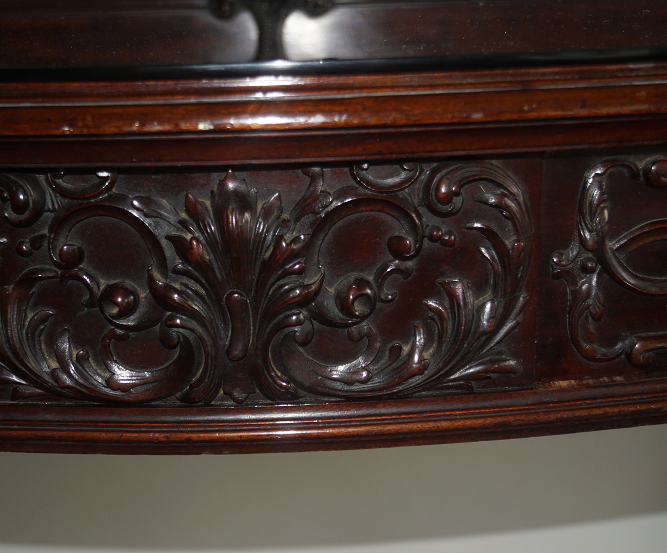 LARGE EDWARDIAN CHIPPENDALE SIDE TABLE - Image 6 of 6