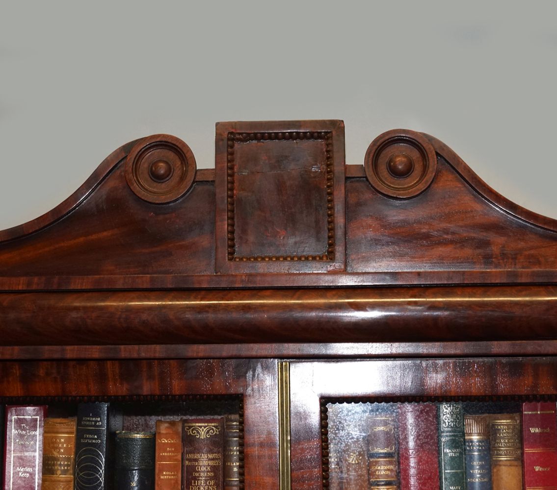 REGENCY PERIOD MAHOGANY BOOKCASE - Image 2 of 2