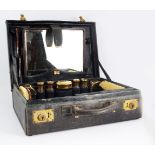 19TH-CENTURY GENTLEMAN'S TRAVELLING VANITY CASE