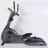 VISION CROSS TRAINER