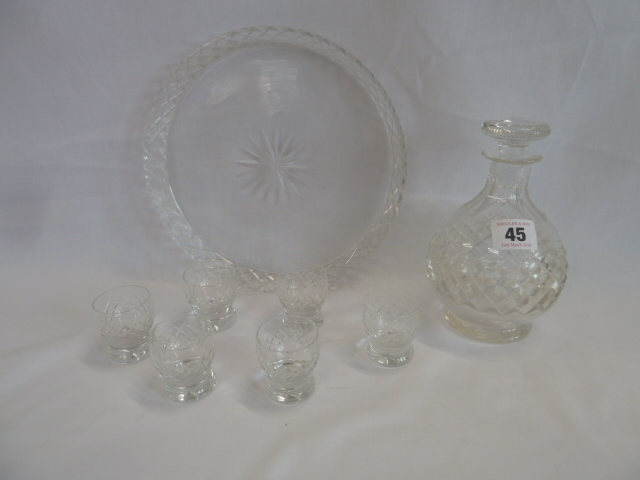 Cut glass liqueur decanter and set 6 glasses on circular tray - Image 2 of 4