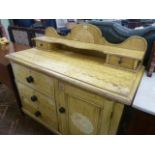 19thC grained effect pine Lincolnshire dresser