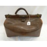 Leather Gladstone doctors bag