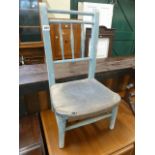 Early 20thC painted child's/doll's chair