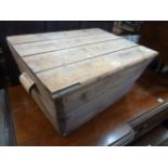 19thC pine plank lidded vegetable box