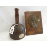 Presentation mallet and bronze Strauss plaque (2)