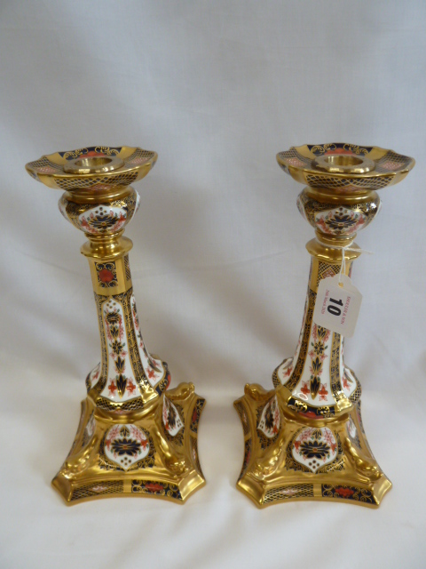 Pair Royal Crown Derby Imari 1128 candlesticks (27cm tall) - Image 3 of 5