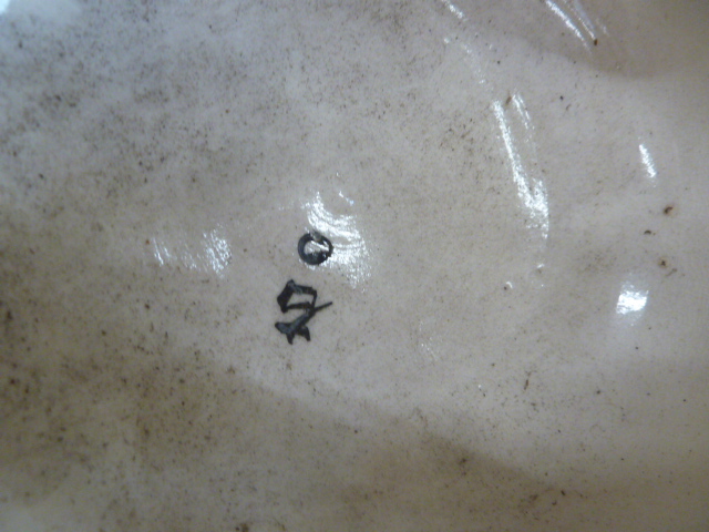 19thC Satsuma twin handled jar and cover (with damage) - Image 6 of 6