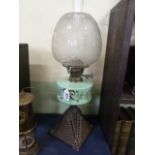 Victorian cast iron base oil lamp - Duplex