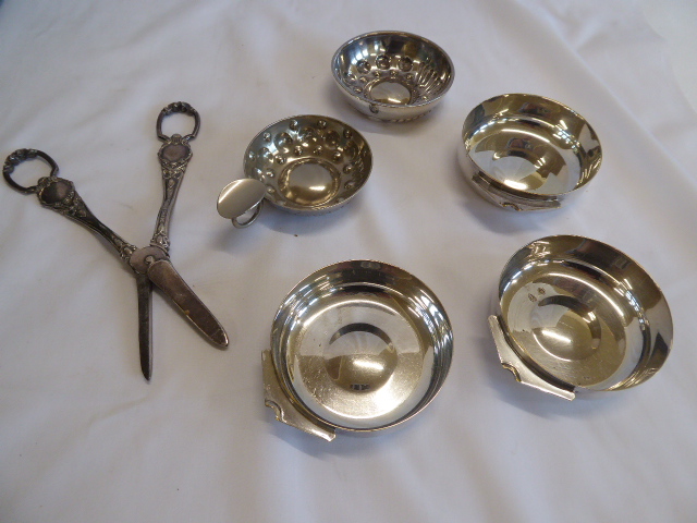 Silver plated tea set, trays, candelabra, - Image 3 of 5