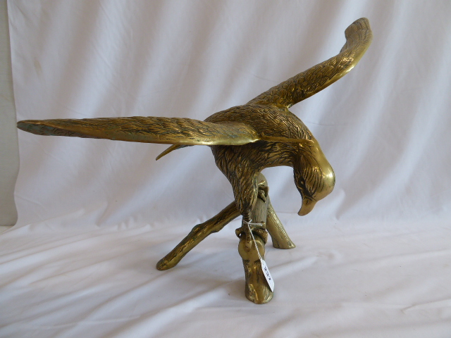 Large brass eagle figure (approx 27" wingspan)