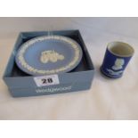 Wedgwood blue Jasper tractor pin dish and dark blue 'Museum 1906' toothpick holder (2)