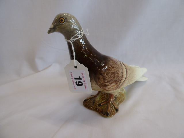 Beswick Pigeon 1383