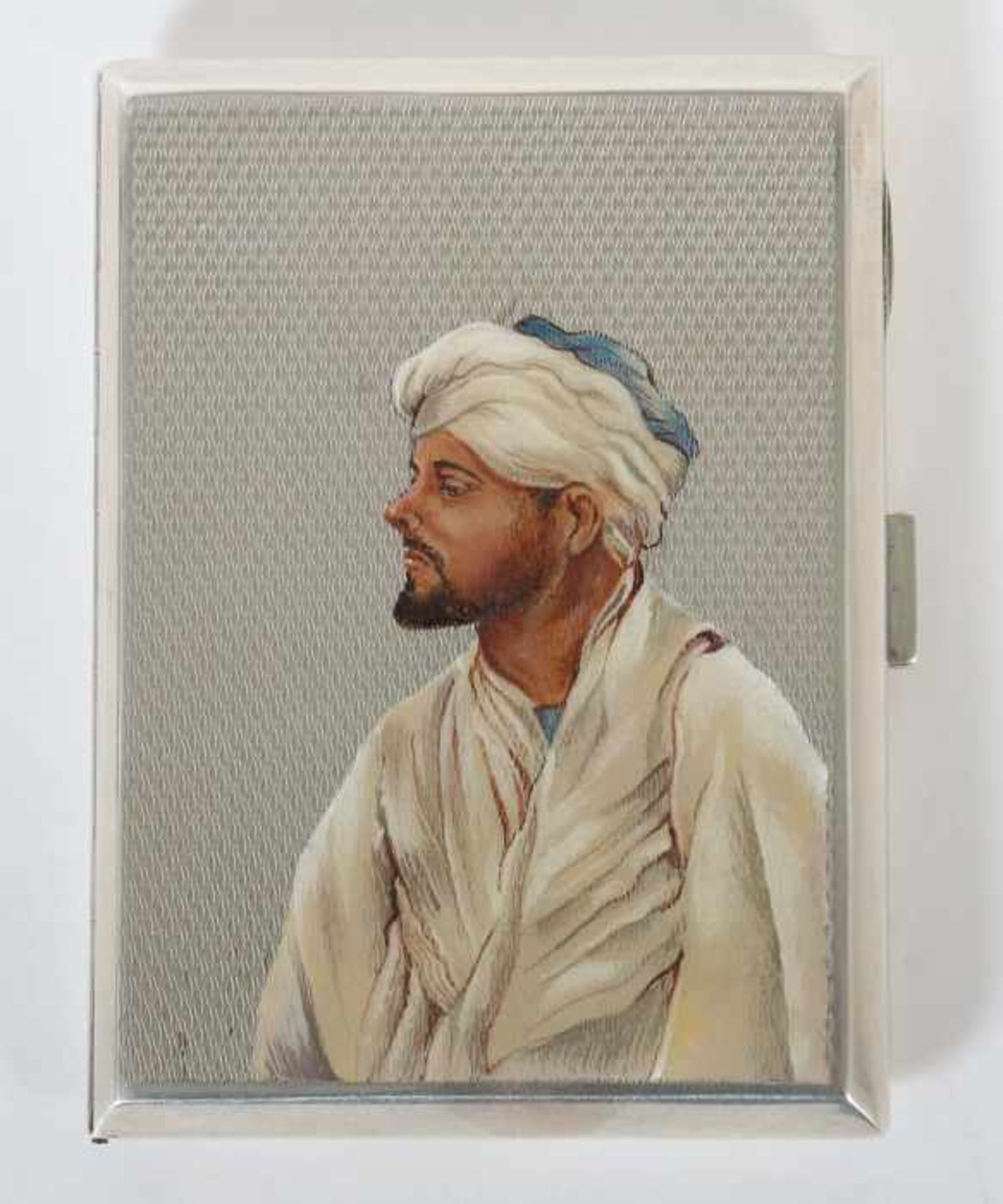 Zigarettenetui mit Portrait eins Arabers