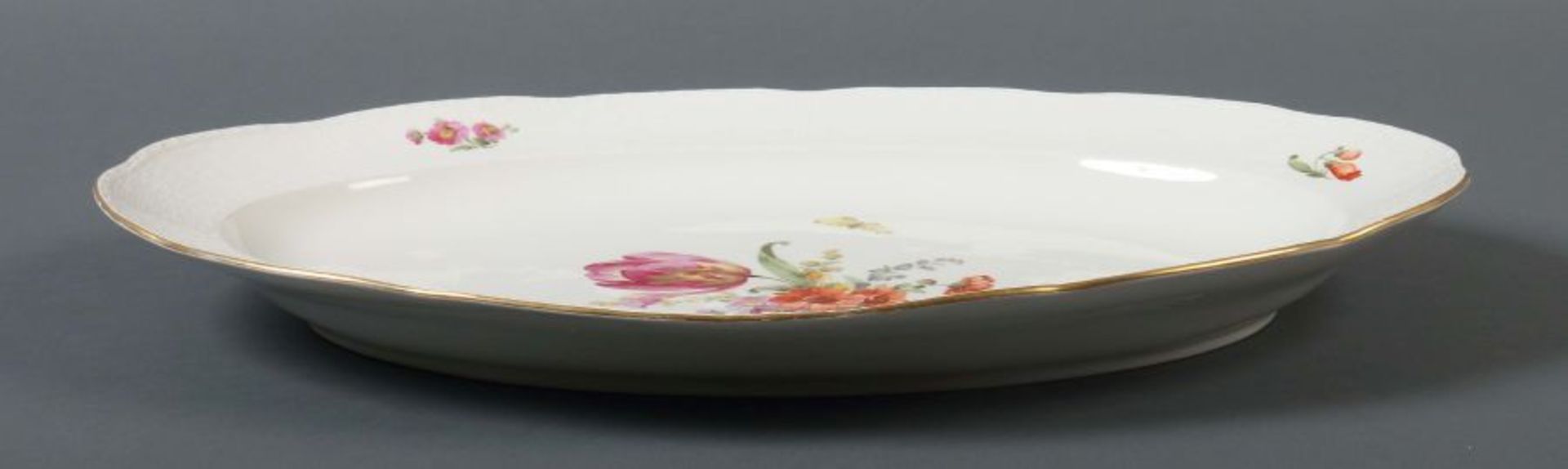 Ovale Vorlegeplatte mit Blumenmalerei - Bild 2 aus 3