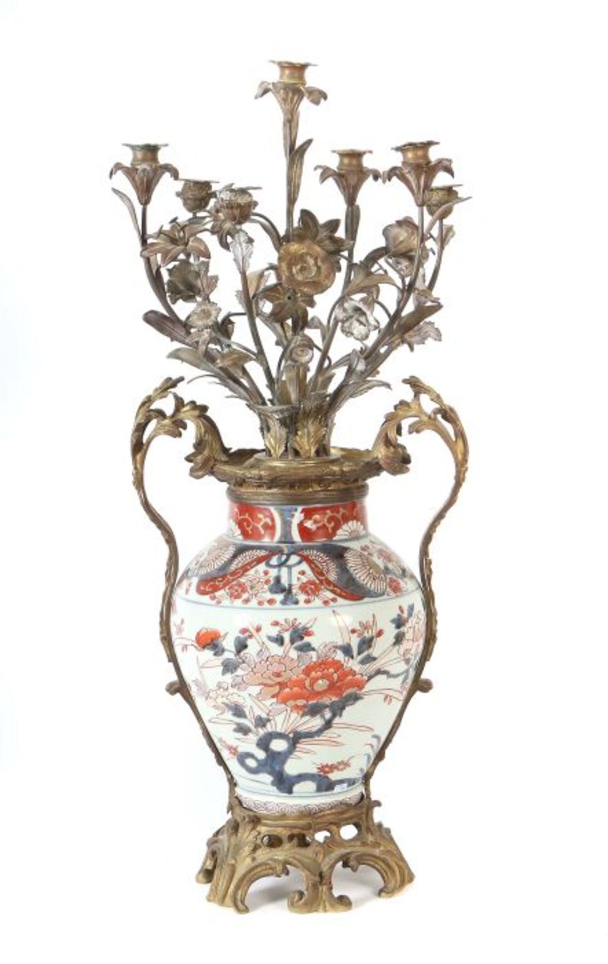 Bodenvase als siebenflammiger Kerzenleuchter Ende 19. Jh., mit chinoisem Blumendekor polychrom