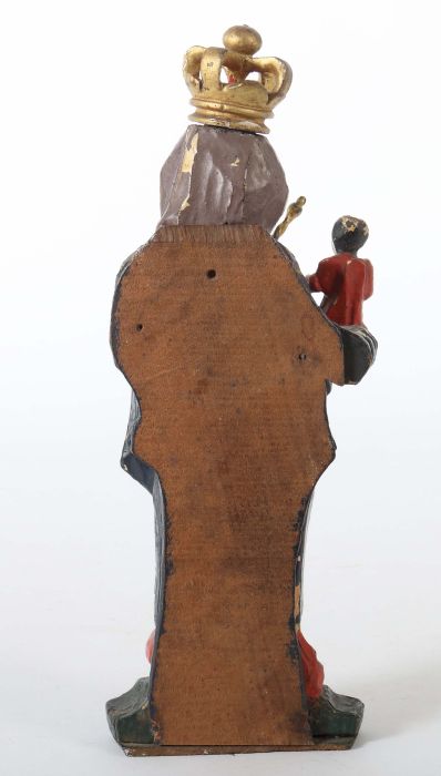 Bildschnitzer des 19. Jh. "Maria mit Kind", Holz geschnitzt, polychrom gefasst, halbrunde Figur der - Image 2 of 2