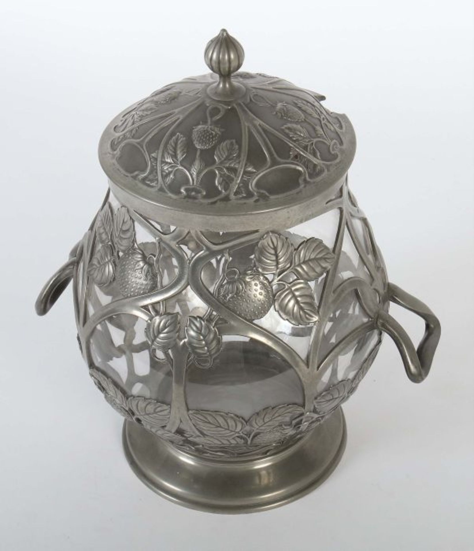 Jugendstil-Bowle Anfang 20. Jh., Metall/farbloses Glas, runder eingezogener Stand, gebauchter - Bild 3 aus 3