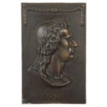 Bildhauer des 20. Jh. "Friedrich Schiller", Bronze, patiniert, reliefierte Platte mit