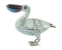 Pelikan China, 20. Jh., Silber/Cloisonné, vollplastisch geformter Vogel mit schuppigem Federkleid