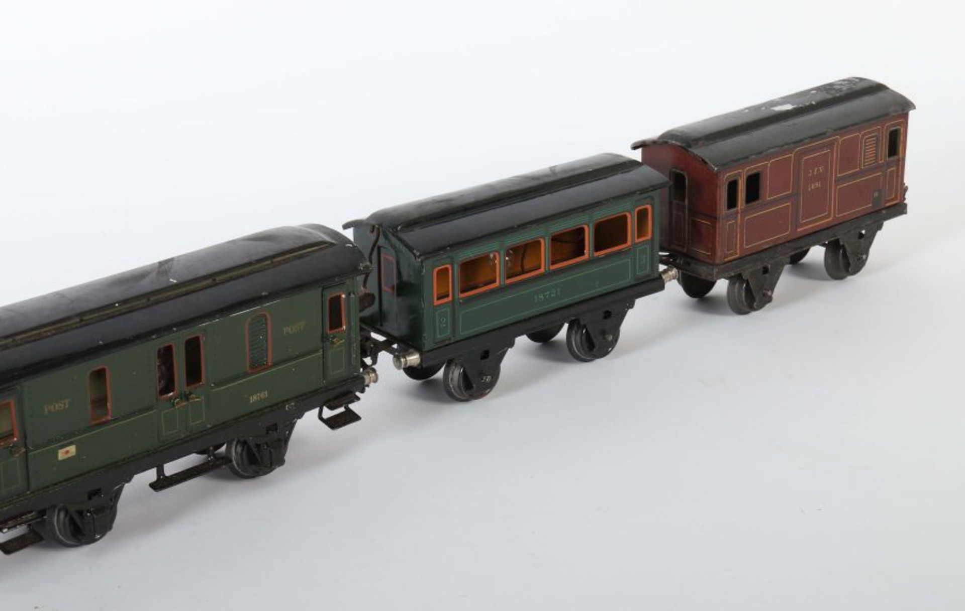 1 Lok, 5 Wagen Märklin, Spur 1, 1 x Dampflok 981, BZ 1925-31, grün/schwarz HL, Uhrwerkantrieb, - Bild 3 aus 4