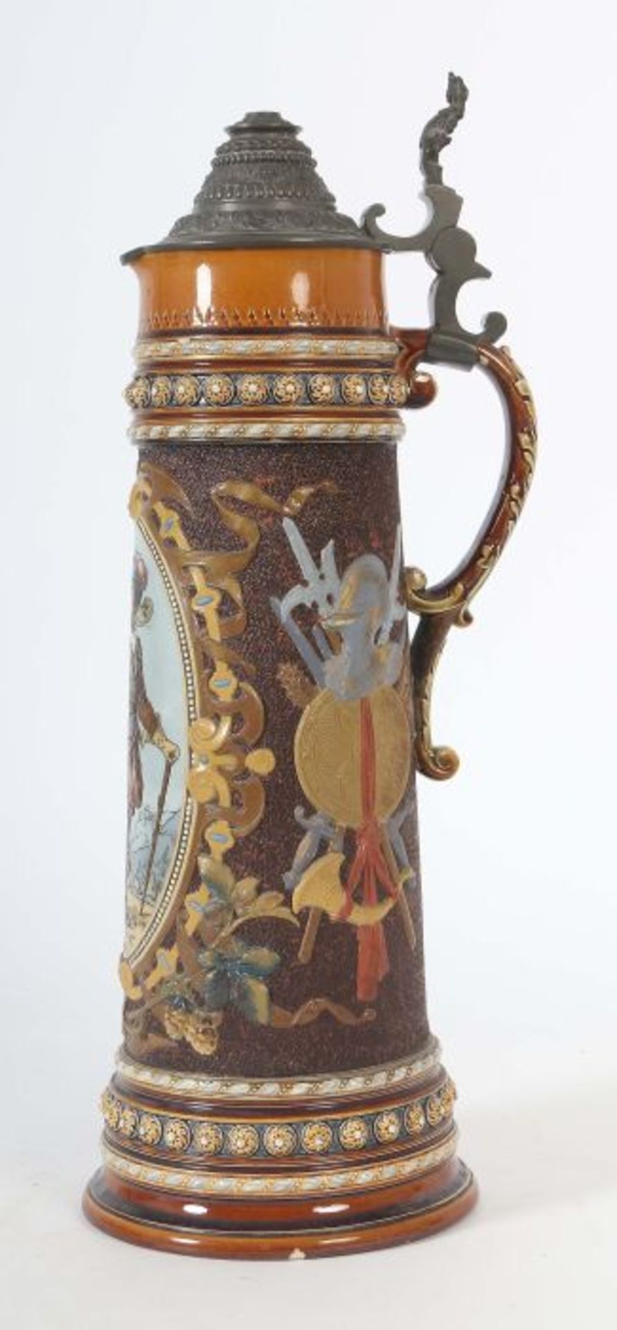 Großer Deckelhumpen "Trompeter von Säckingen" Villeroy & Boch, Mettlach, 1885, helles Steinzeug, - Bild 2 aus 5