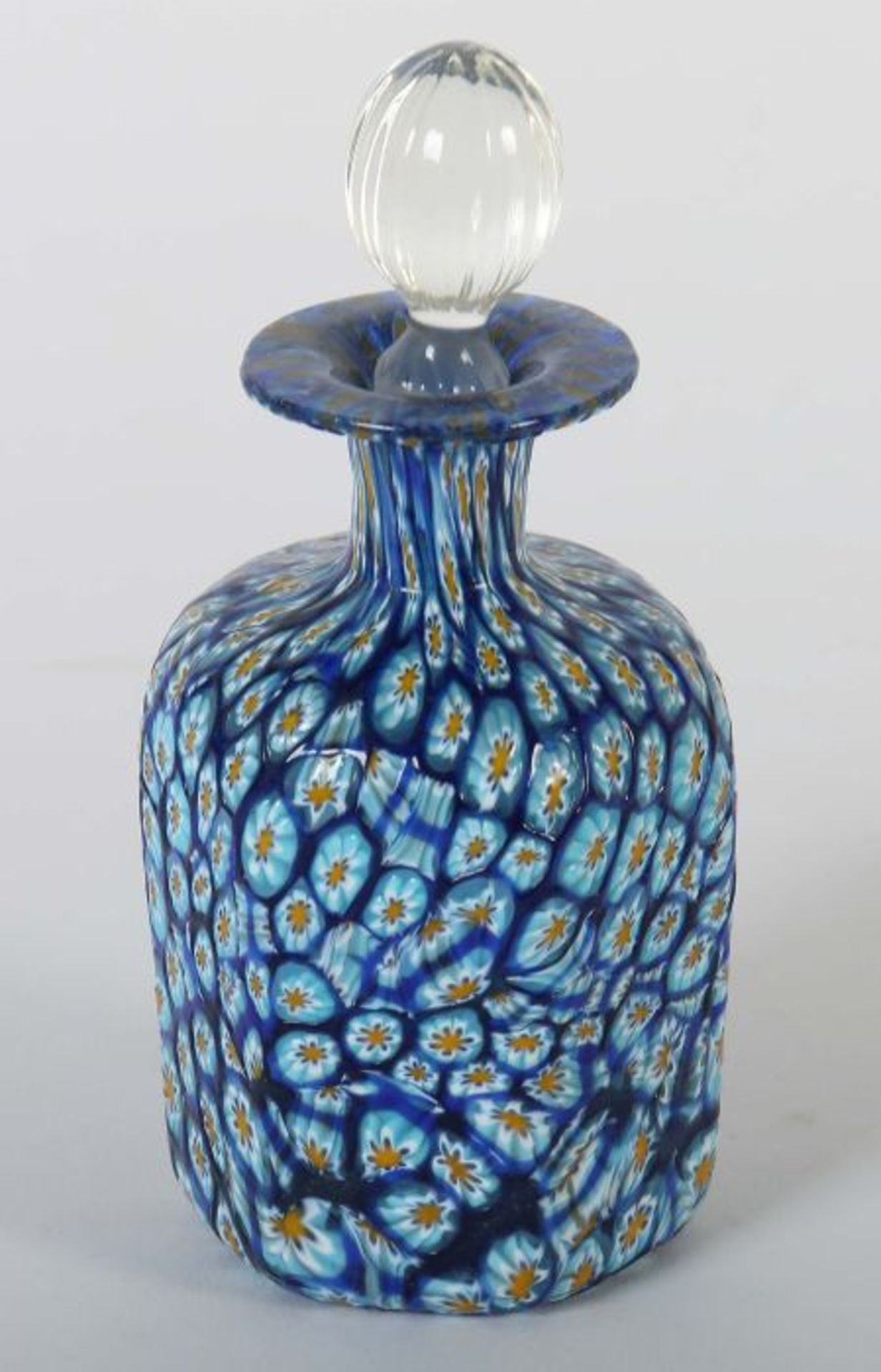 Millefiori-Flakon Murano, 1960er/70er Jahre, farbloses Glas mit aufgeschmolzenen Murrine in - Bild 2 aus 3