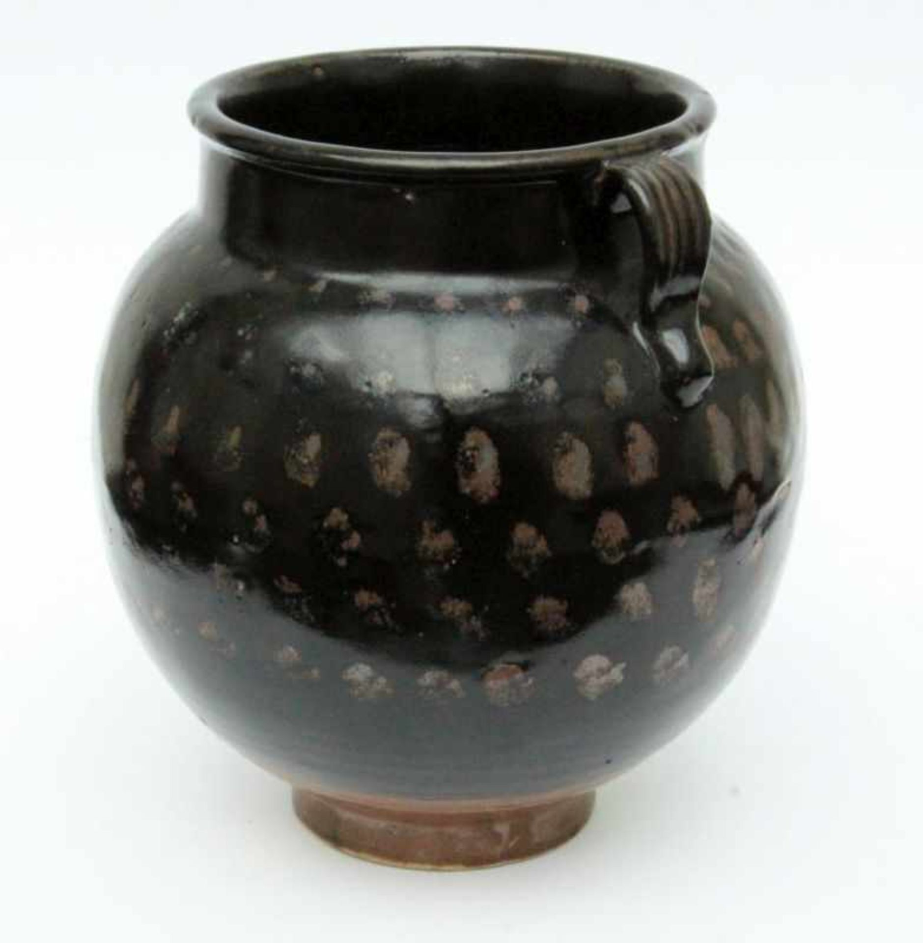 ''A HENAN CERAMIC VASE China, probably Song dynasty Elegant handled vase with oil spot - Bild 3 aus 5