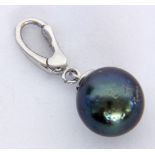 ''A PENDANT 585/000 white gold with Tahitian pearl measuring approximately 12 mm. 30 mm