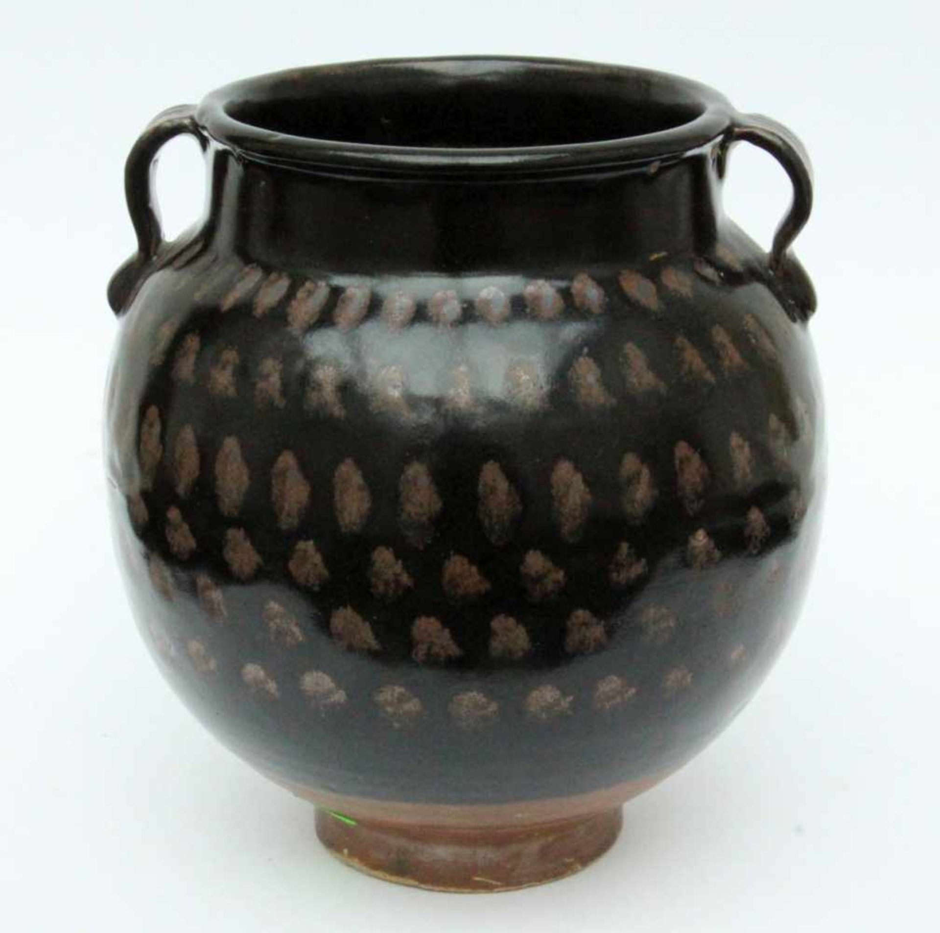 ''A HENAN CERAMIC VASE China, probably Song dynasty Elegant handled vase with oil spot