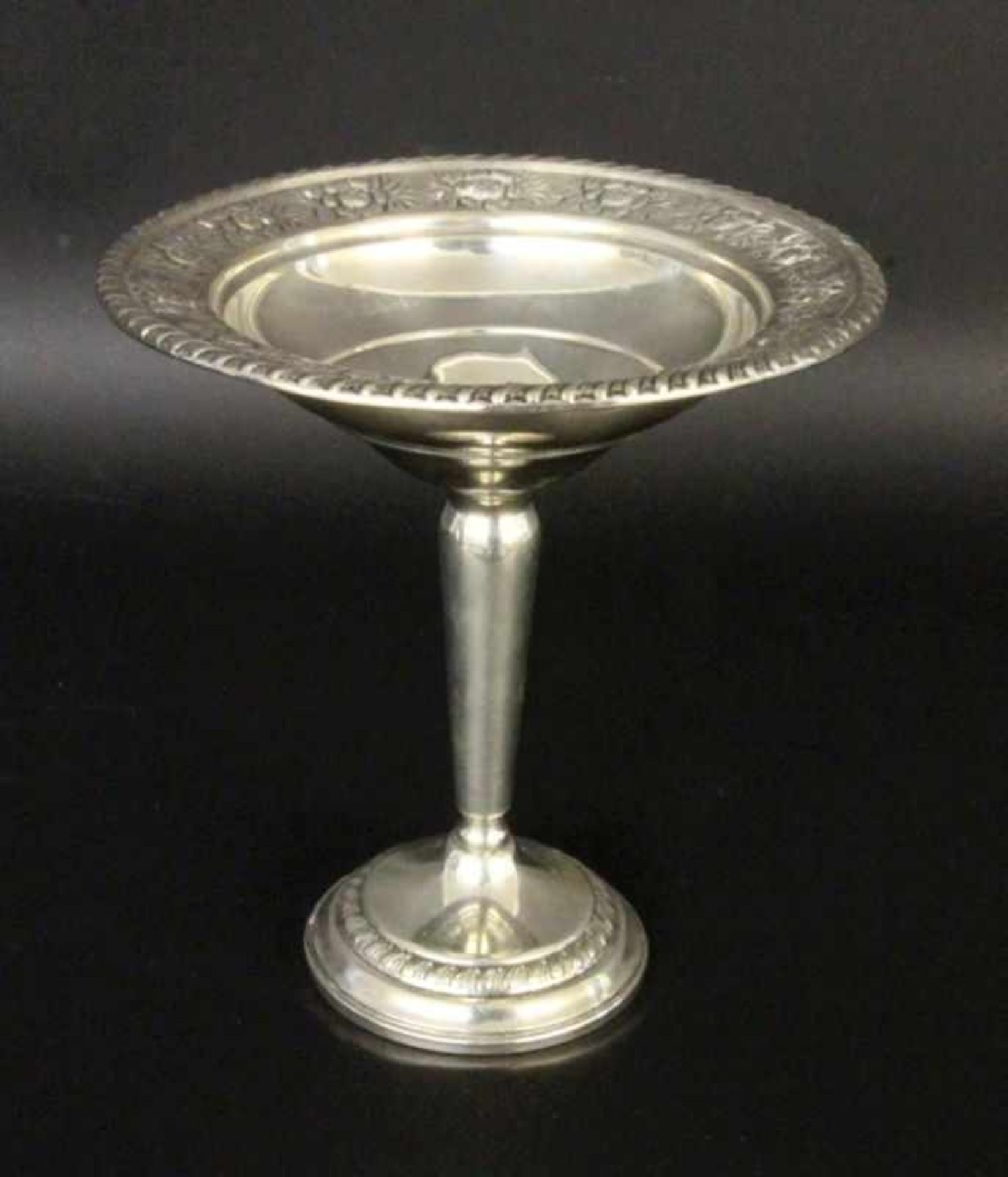 ''A TAZZA, 925/000 sterling silver. Foot filled. 16.5 cm high. Condition: minor