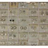 ''A LOT OF 30 PIECES OF EARRINGS, silver, mostly with marcasitesKeywords: jewellery,