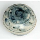 ''A SWATOW ZHANGZHOU LIDDED BOX Wanli era, Ming dynasty 1563-1620 Porcelain with floral