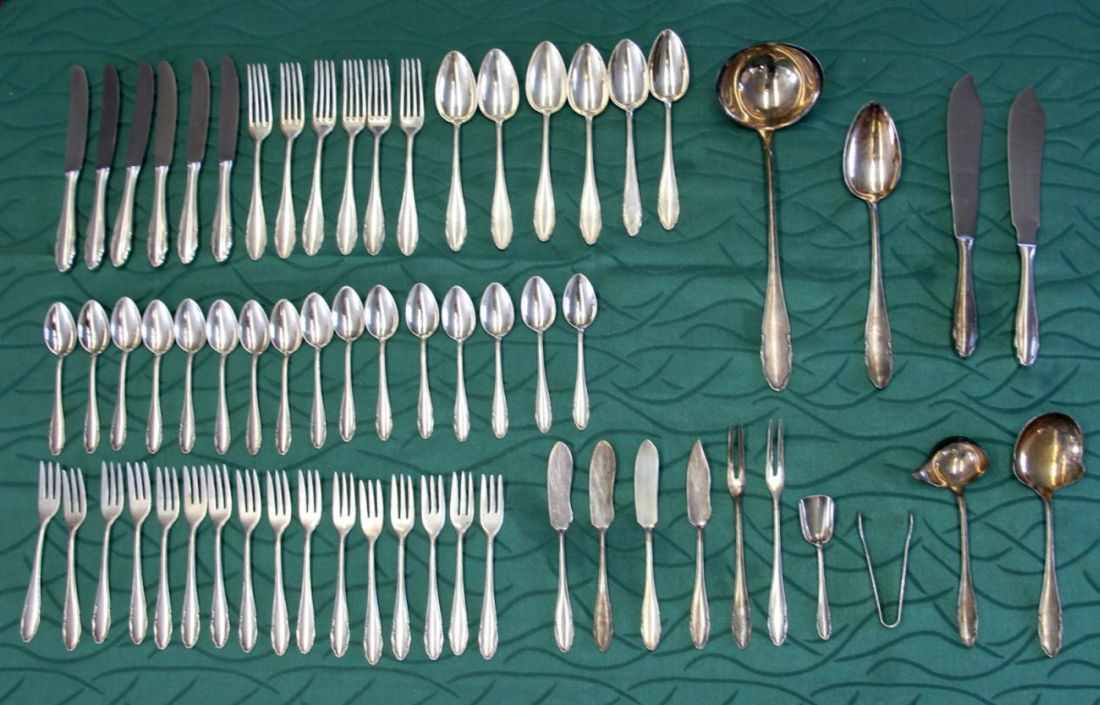 MENU CUTLERY WMF. 62 pieces, silver-plated. Keywords: tableware, utensils, kitchenware,