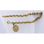 A LINK BRACELET 585/000 yellow gold with ''Gemini'' pendant in 333/000 yellow gold. 18.5